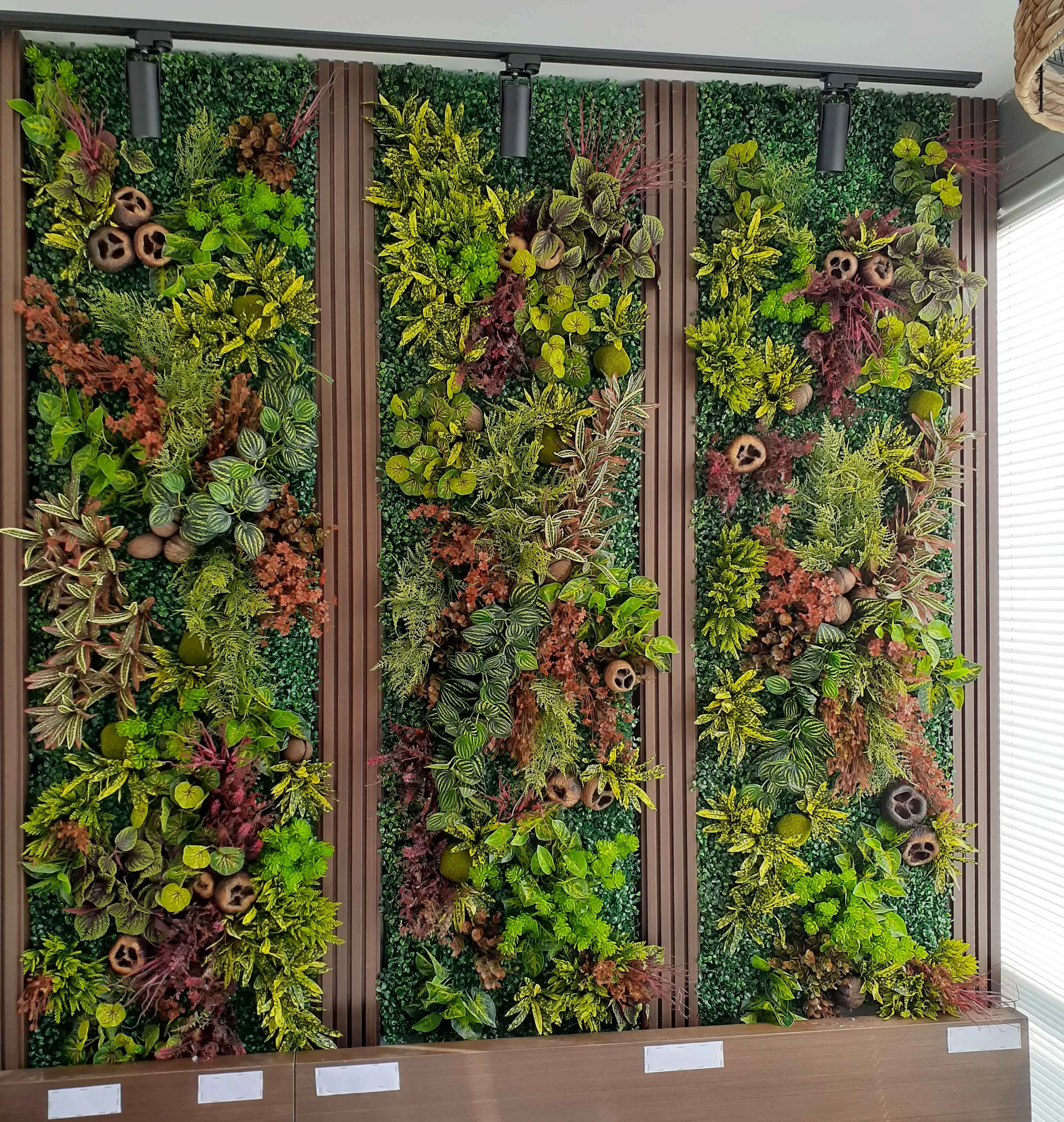 Yapay Bitki Duvar Dekoru